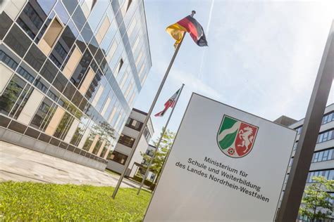 schulministerium nrw|schulministerium nrw heute.